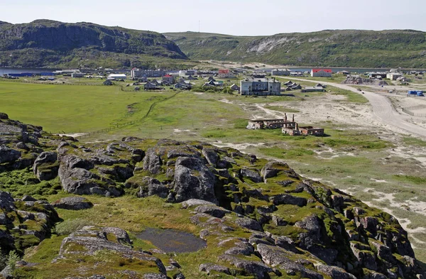 Het oude deel van Teriberka dorp in de regio Moermansk — Stockfoto