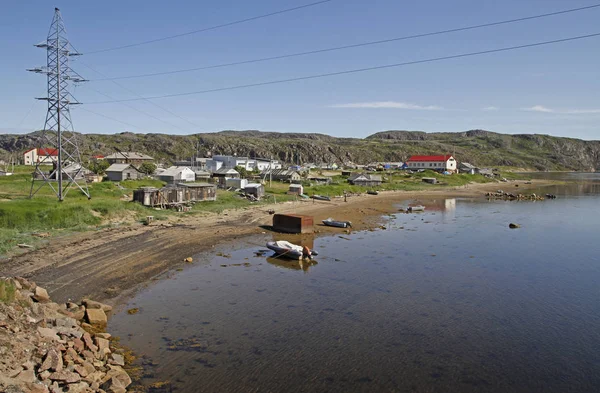 Port dans le village Teriberka au nord de la Russie — Photo