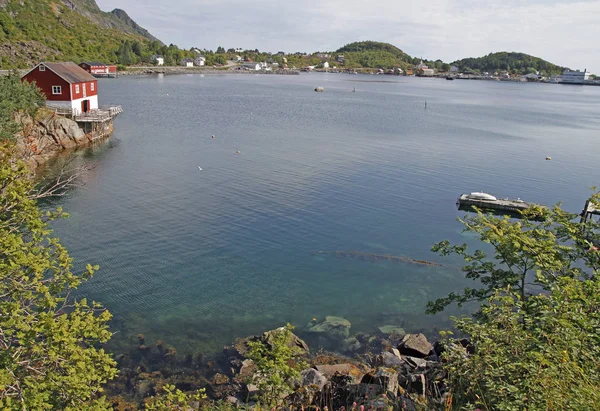 Panorámás kilátás a partra Lofoten szigeteken — Stock Fotó