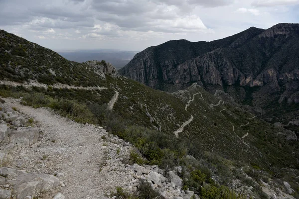 Sahne, Tejas Trail, Guadalupe Ulusal Parkı, Teksas 'ta çekildi.