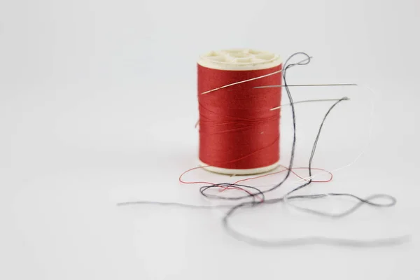 Red Sewing Thread Put White Background — Stock Photo, Image