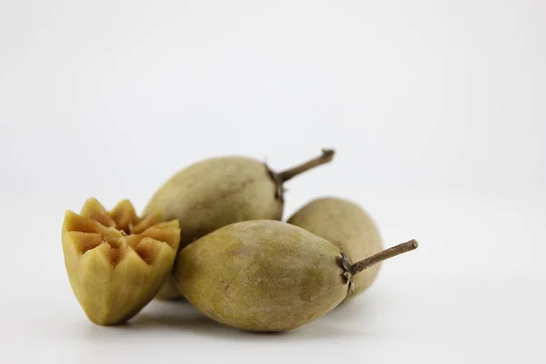 Sapodilla Colocar Fundo Branco — Fotografia de Stock