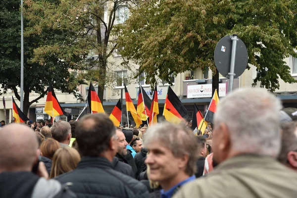 Chemnitz, Deutschland - 01.09.2018: AfD-Demonstration Trauermarsch — Stockfoto