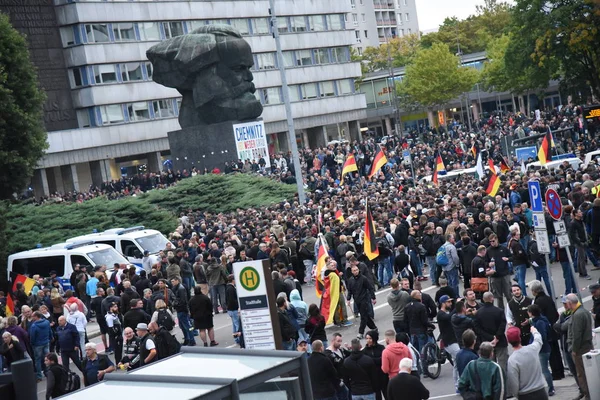Chemnitz, Germany - September 01, 2018: Afd demonstration Trauermarsch — Zdjęcie stockowe