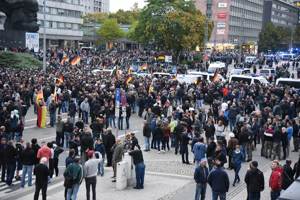 Chemnitz, Germany - September 01, 2018: Afd demonstration Trauermarsch — 图库照片