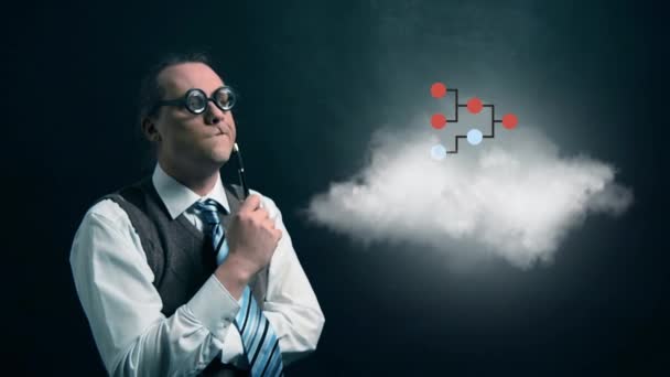 Divertido nerd o friki mirando a la nube voladora con icono gráfico diagrama giratorio — Vídeo de stock