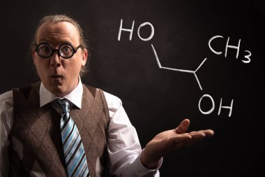 Profesör propilen glikol el yapımı kimyasal formülü sunan -1,2