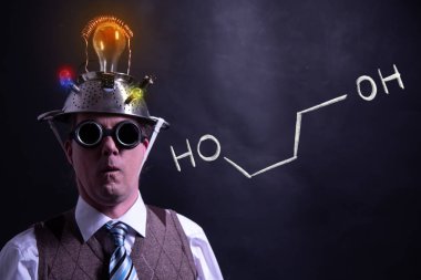 Propilen glikol el yapımı kimyasal formülü sunan nerd -1,3