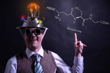 Nerd formik Glutatyon antioksidan peptid handdrawn kimyasal formülü sunan