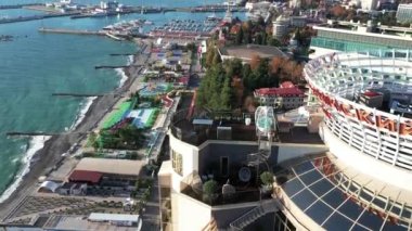 Deniz manzaralı çatı katı. Sochi. Hava anket.
