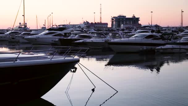 Seehafen Von Sotschi Sonnenuntergang — Stockvideo