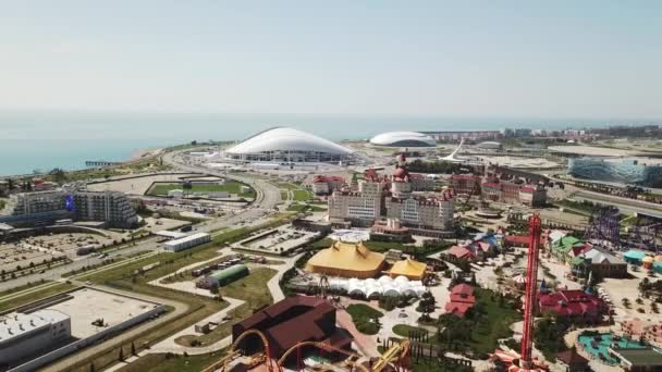 ロシアのソチ 20178 空中サッカー スタジアム Fischt アドラー ロシア オリンピックの聖火 Fisht スタジアムは — ストック動画