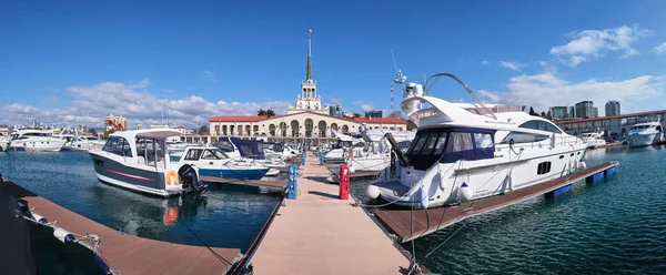 Sochi Kikötőjétől Tengerparti Marina — Stock Fotó