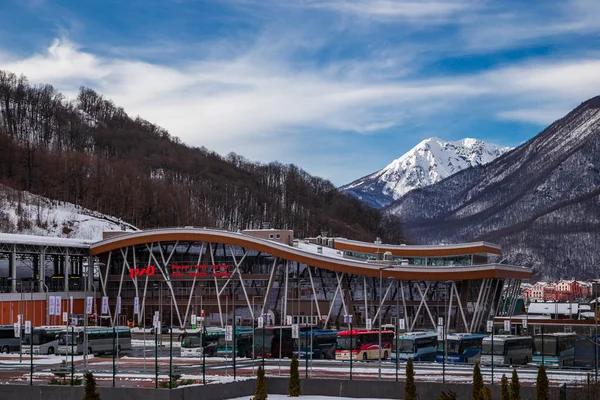 Sochi Rusia Febrero 2019 Rosa Khutor Alpine Resort Krasnaya Polyana —  Fotos de Stock