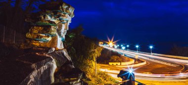 Sochi.Russia - 06 Şubat 2016. Efsanevi kız paspaslar heykeli