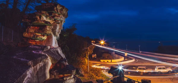 Sochi.Russia - 06 Şubat 2016. Efsanevi kız paspaslar heykeli