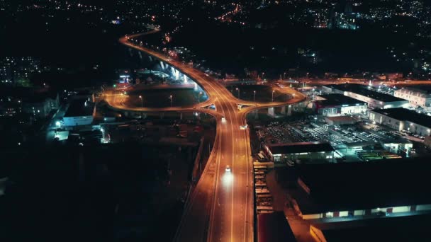 Hiperlapso Aéreo Tráfico Sobre Grandes Puentes Intersección Carretera Circunvalación Vista — Vídeos de Stock