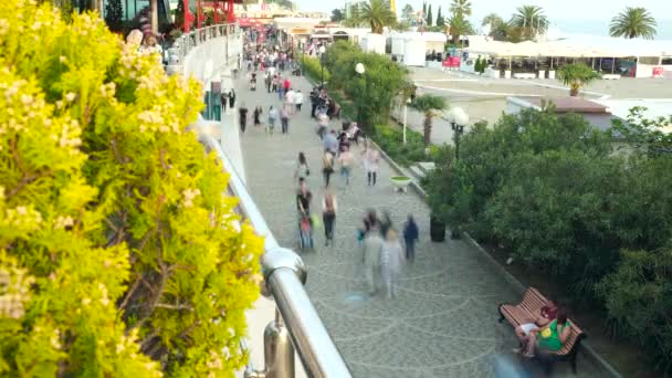 Video Shooting Time Lapse Mode Sochi Embankment Evening Tourists Walk — Stock Video