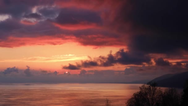 Red Sunset Sea Sun Setting Horizon Evening View Mountains Sea — Stock Video