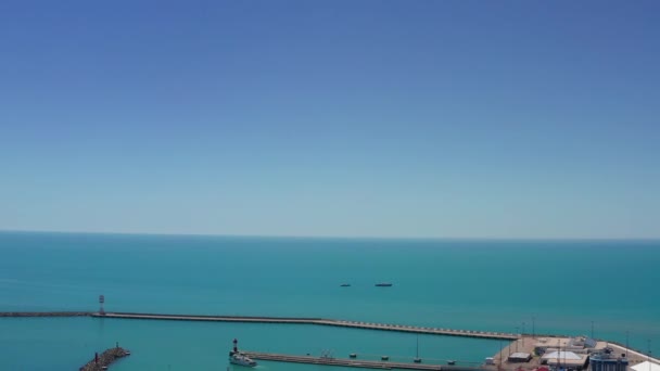 Letecká Střelba Panoramatický Pohled Mořský Přístav Sochi Rusku Luxusní Jachty — Stock video