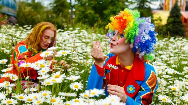 Sochi Russia June 2020 Two Clowns Man Woman Flower Field — Stock Photo, Image