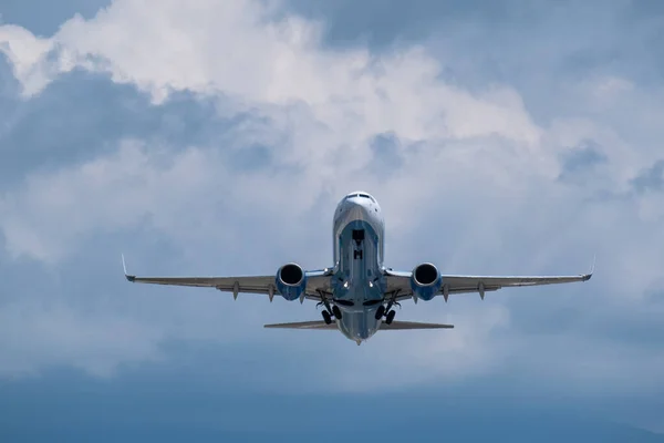 Letadlo Obloze Cestování Letadlem Transport Let Cloude Kvalitní Fotografie — Stock fotografie