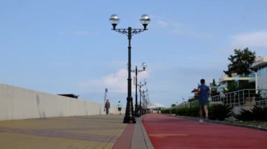 Yaya trafiği, işlek caddenin zaman aşımına uğradı 