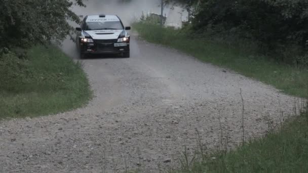 Soči Rusko Června 2020 Závodní Auto Projíždějící Zpomaleném Filmu Zvedání — Stock video