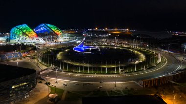 Sochi, Rusya - 11 Eylül 2020: Sochi Olimpiyat Parkı. Fisht Stadyumu ve Olimpiyat alevi, Rusya. Hava görünümü. 