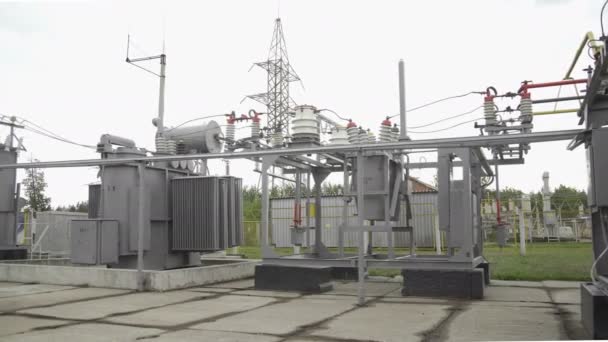 Transformer substation. High-voltage SF6 circuit breaker. Circuit breaker high voltage. Part of high-voltage substation with switches and disconnectors. Electrical Transformer — Stock Video