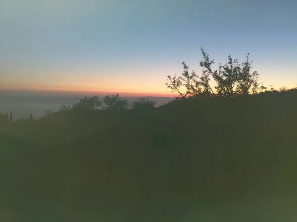 Atardecer Naturaleza Cielo Montaña Rojo Mar — Foto de Stock