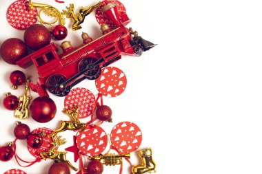 mutlu Noel dekor ile klasik tren