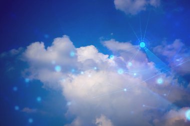 teknoloji konseptinde mavi gökyüzü ve hologram ai web ağı ile bulut depolama