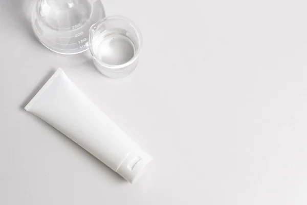 Kosmetyk Kosmetyczny Produkt Pojemnik Probówki Laboratorium Butelki Szklane Góry Widok — Zdjęcie stockowe