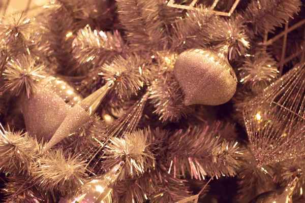 Boule Décoration Pailletée Brillante Avec Arbre Noël Joyeux Dans Concept — Photo