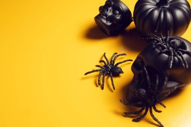 cadılar bayramı kabak tatil sezonu tebrik gece kutlama partisi oyuncak pervane dekorasyon ve hile veya tedavi sonbahar ekim festivali, jack-o-fener kavramı korku ürkütücü komik hayalet