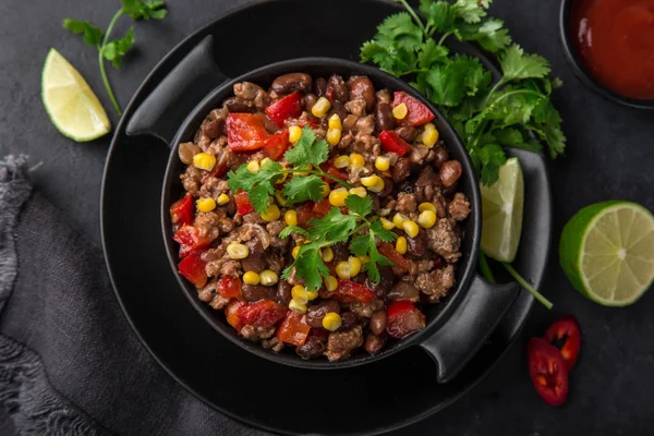 Chili Con Carne Traditional Mexican Dish Top View Dark Background — Stock Photo, Image