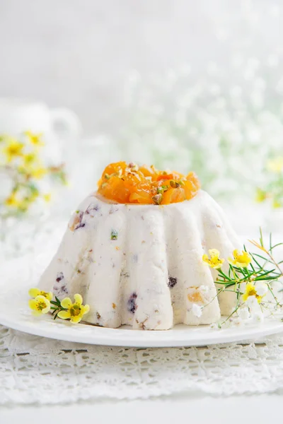 Paskha Dessert Traditionnel Russe Fromage Cottage Pâques Avec Des Fruits — Photo