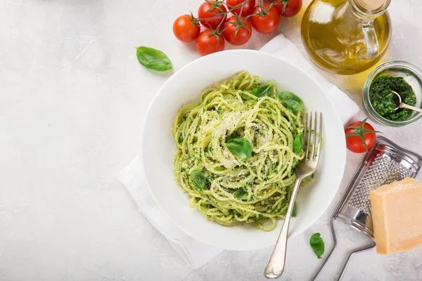 Spaghetti Pasta Basil Pesto Sauce Parmesan Cheese White Bowl Top — Stock Photo, Image