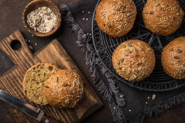 Fresh Baked Buns Sesame Sunflower Flaxseed Wooden Background Top View — Stock Photo, Image