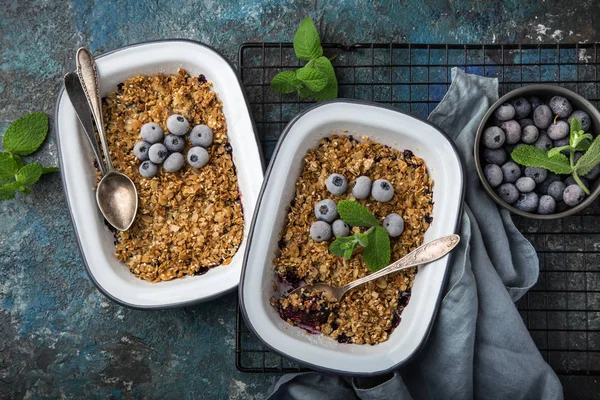 Blaubeerhafer Streuselkuchen Draufsicht — Stockfoto