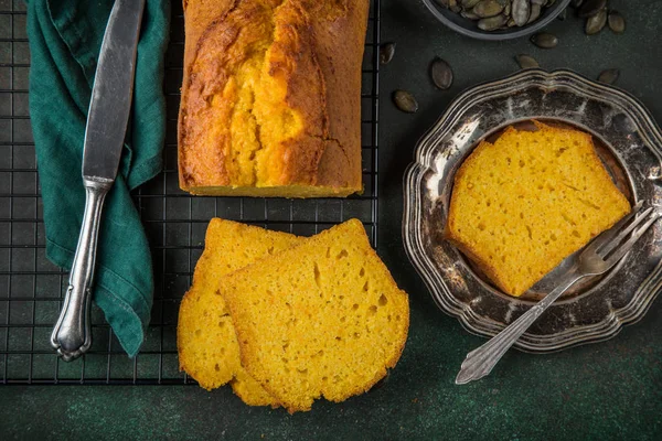 Delicious Pumpkin Loaf Cake Dark Green Background Top View — Stock Photo, Image