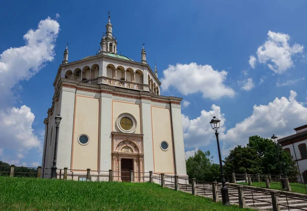 Iglesia Crespi Adda Capriate San Gervasio Bérgamo Lombardía Italia Junio —  Fotos de Stock