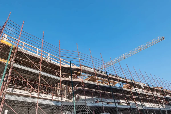 Bâtiment Construction Avec Grue Dans Nouveau Quartier Résidentiel — Photo