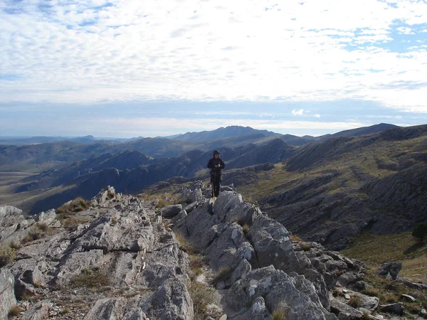 Tres Picos Mağarası