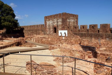 Silves (Algarve) Portekiz. Silves Castillo içinde arkeolojik kalıntılar