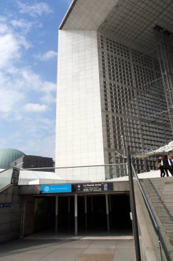 Paris (Fransa). Ayrıntılı savunma büyük kemer içinde İlçe La Defense, Paris yakınlarında.