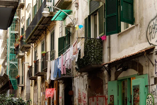 Nápoles Italia Ropa Que Yace Barrio Español Ciudad Nápoles — Foto de Stock