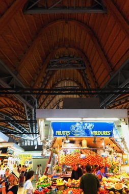 Barselona (İspanya). Barselona'daki Santa Caterina Market'in İçinde