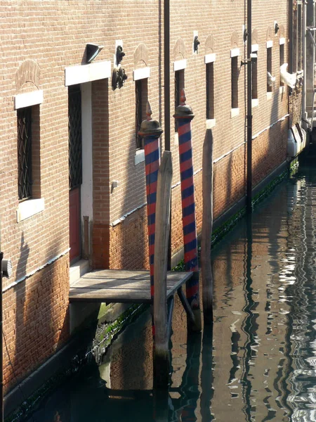 Venedig Italien Typisches Wohnwassertor Der Stadt Venedig — Stockfoto